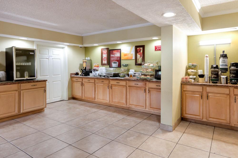 Econo Lodge Huntington - Barboursville University Area Екстер'єр фото
