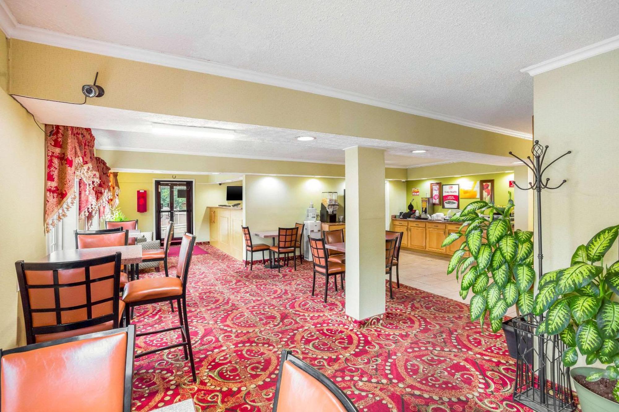 Econo Lodge Huntington - Barboursville University Area Екстер'єр фото
